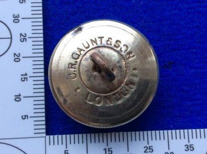 Post 1902 The Queens Own Cameron Highlanders Button