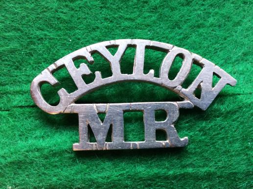 Gradia Militaria -  Ceylon Mounted Rifles Shoulder Title 1906-38