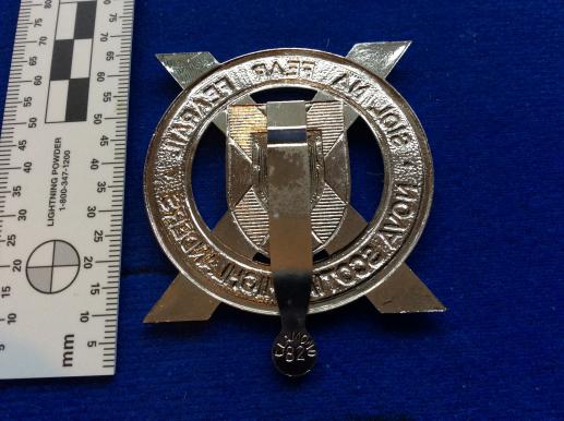 Canadian Nova Scotia Highlanders bi/metal glengarry badge
