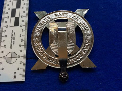 Canadian Nova Scotia Highlanders bi/metal glengarry badge