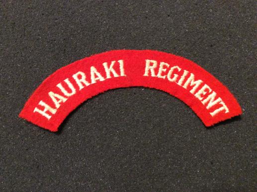 Gradia Militaria -  New Zealand HAURAKI REGIMENT, cloth Shoulder title