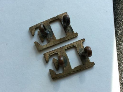 WW2 Indian Engineers (I.E) brass shoulder titles