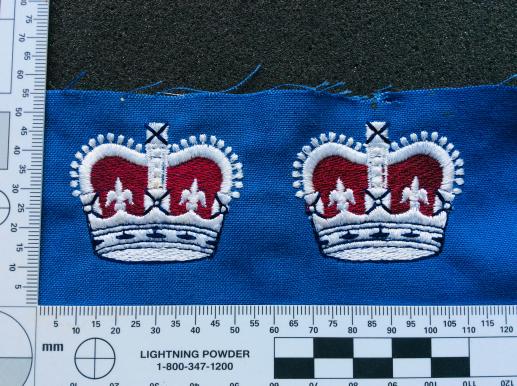 Gradia Militaria -  Papua New Guinea Police Sergeant Majors Crowns