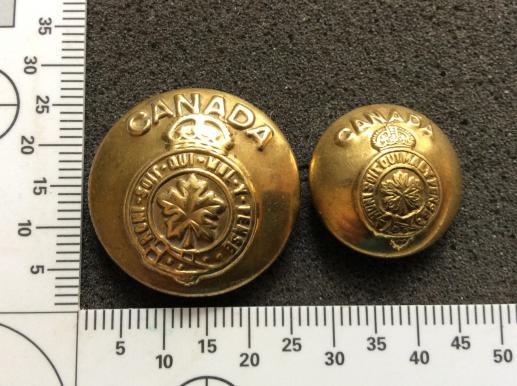 Gradia Militaria -  WW2 Canadian General Service Buttons 1924-46