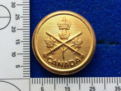 Gradia Militaria -  K/C Canada Cadets Gilt Button