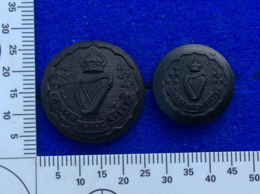 Gradia Militaria -  K/C London Irish Rifles Buttons