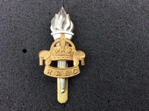 Gradia Militaria -  Pre 1952 R.A.E.C ( Royal Army Education Corps) Cap badge