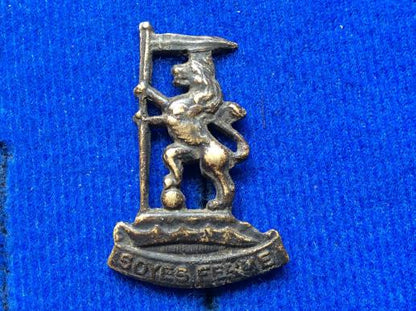 Gradia Militaria -  WW1 New Zealand Rifle Brigade, Locally Made Cap badge