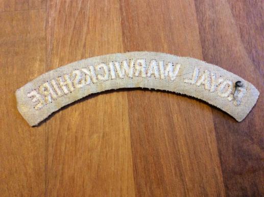 ROYAL WARWICKSHIRE Regiment Cloth Shoulder title