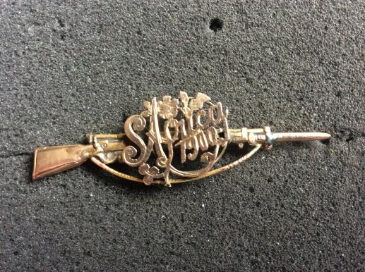 Gradia Militaria -  Boer War ‚ÄòSouth Africa 1900‚Äô 9Ct gold Sweetheart brooch