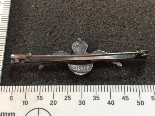 K/C RAF ( Royal Air Force) Silver & enamel tie pin