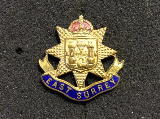 Gradia Militaria -  East Surrey Regiment Gilt And enamel Sweetheart