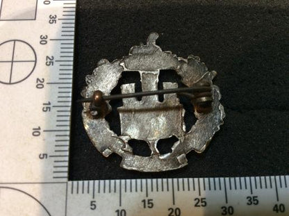 The Essex Regiment Sweetheart with brooch back fixing