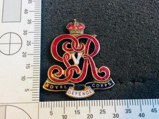 Gradia Militaria -  WW1 Royal Defence Corps Gilt & enamel badge