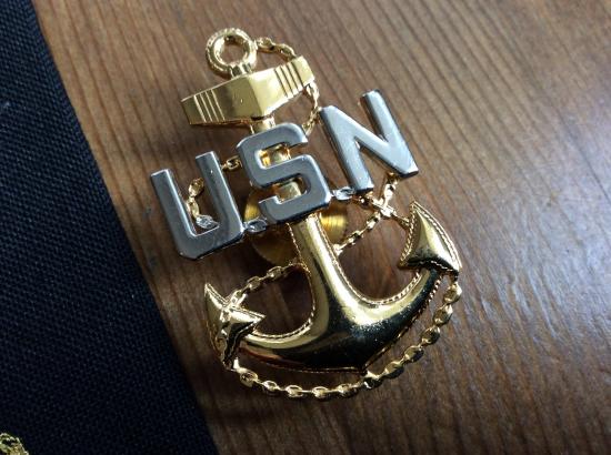 U.S.N Chief Petty Officers Cap Badge And Rank slide