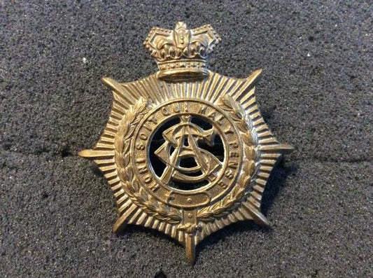 Gradia Militaria -  Q.V.C Army Service Corps Brass Other Ranks Cap badge