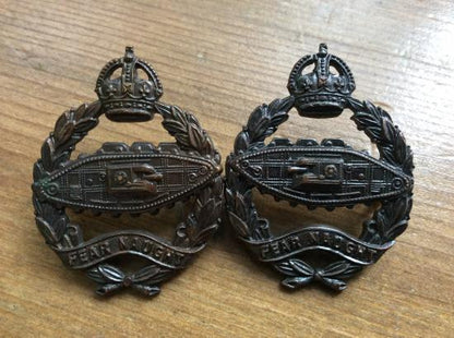 Gradia Militaria -  WW2 Royal Tank Regiment OSD Collar badges