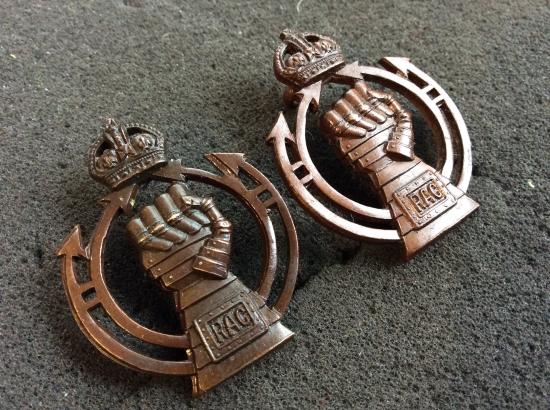 WW2 Royal Armoured Corps OSD Collar badges