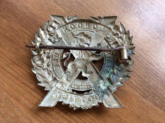 London Scottish pin back Glengarry badge