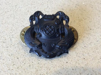 Gradia Militaria -  U.S Navy First class Divers Breast Badge ( Subdued)