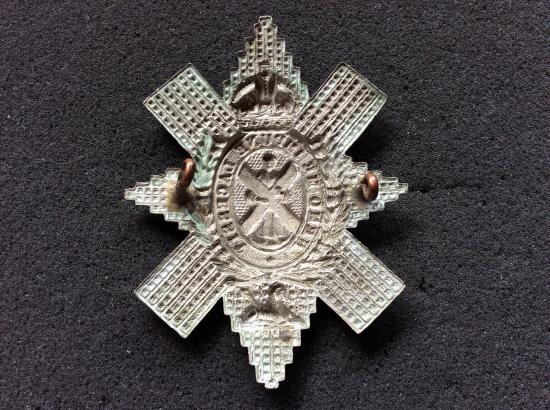 WW2 Royal Highlanders ( Black Watch) Glengarry badge