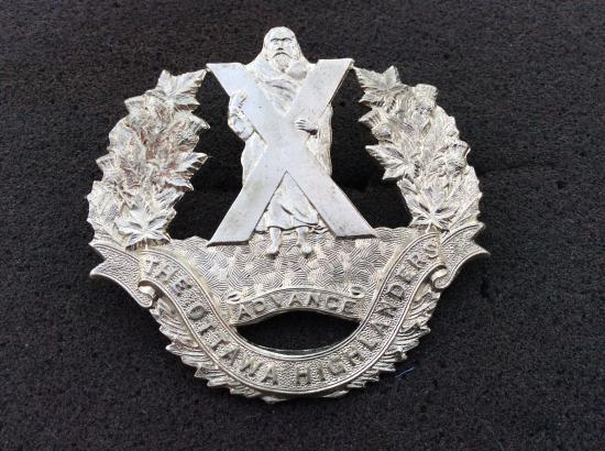 Gradia Militaria -  The Ottawa Highlanders, second Pattern Cap Badge circa 1928