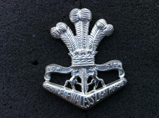 Gradia Militaria -  Australian 4th/19th Prince of Wales‚Äôs Light Horse Hat badge