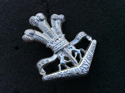 Australian 4th/19th Prince of Wales‚Äôs Light Horse Hat badge