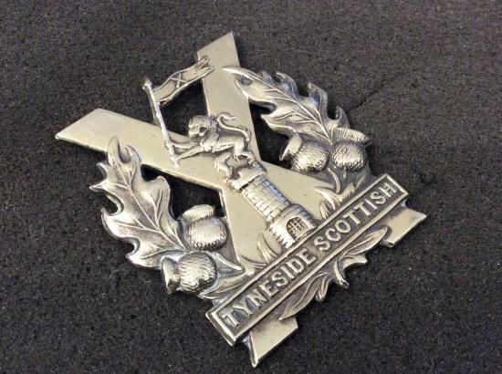 WW1 Tyneside Scottish pals Batt post 1915 Glengarry badge