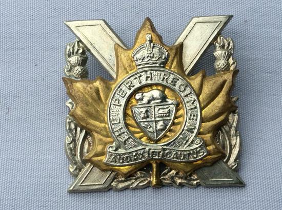 Gradia Militaria -  Canadian The Perth Regiment Cap Badge