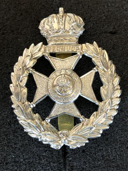 Gradia Militaria -  Bermuda Rifles cap badge 1948-65