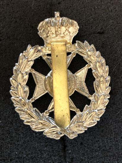 Bermuda Rifles cap badge 1948-65