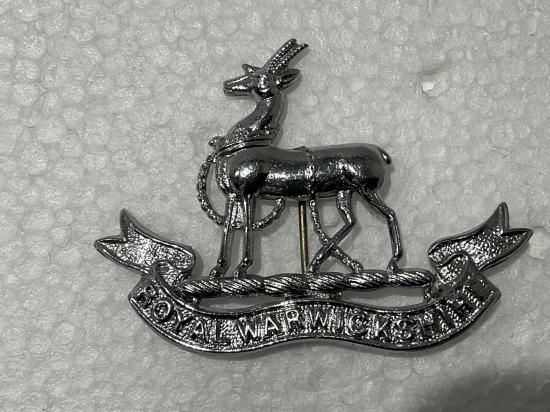 Gradia Militaria -  Royal Warwickshire Regiment chrome cap badge