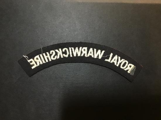 Royal Warwickshire Regiment cloth shoulder title