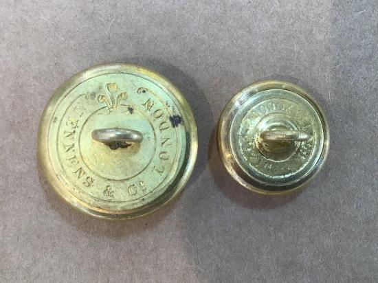 The Royal Welch Fusiliers officers gilt buttons