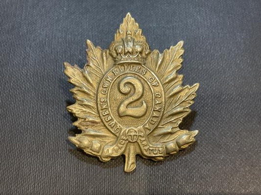 Gradia Militaria -  2nd Queens Own Rifles of Canada cap badge