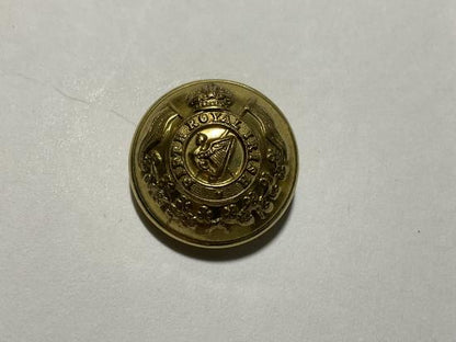 Gradia Militaria -  Post 1902 Fifth Royal Irish gilt officers button