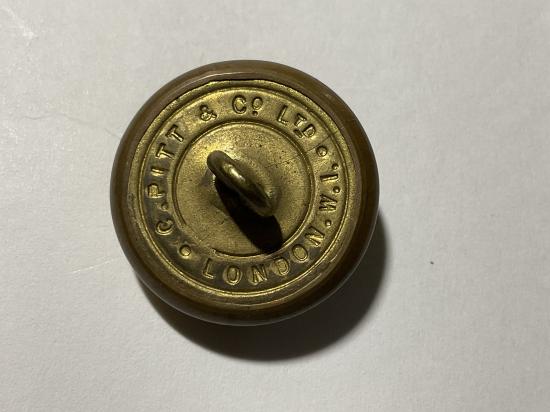 The Queens. Royal Regiment (West Surrey) large button