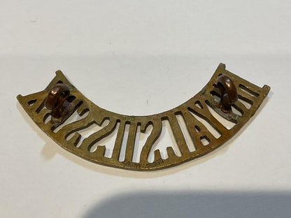 WW1 ROYAL SUSSEX Brass shoulder title