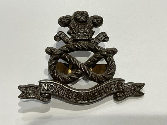Gradia Militaria -  WW1/2 North Stafford Regiment O.S.D cap badge