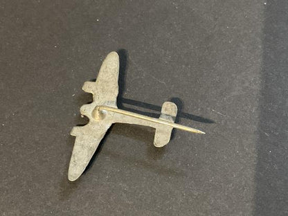 WW2 Mosquito plane fund raising home front lapel badge