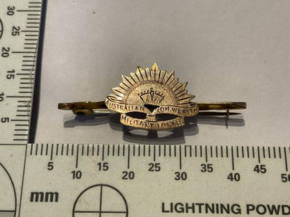 Gradia Militaria -  Australian Imperial forces gold rising sun sweetheart