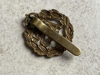 WW2 A.T.S cap badge