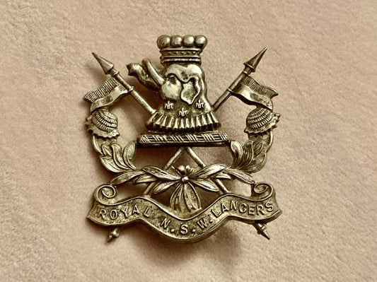Gradia Militaria -  Australian 1/15th Royal New South Wales Lancers cap badge 1953-60