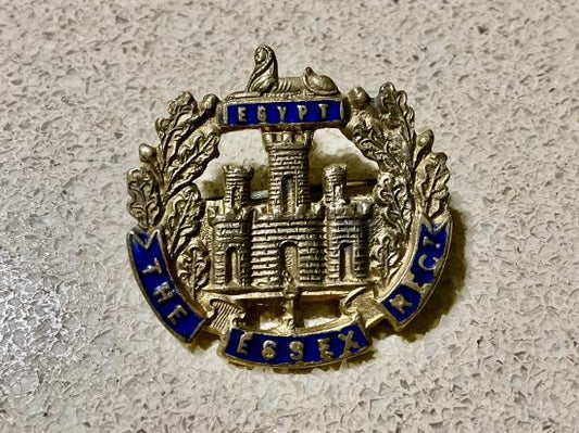 Gradia Militaria -  The Essex Regiment sweetheart