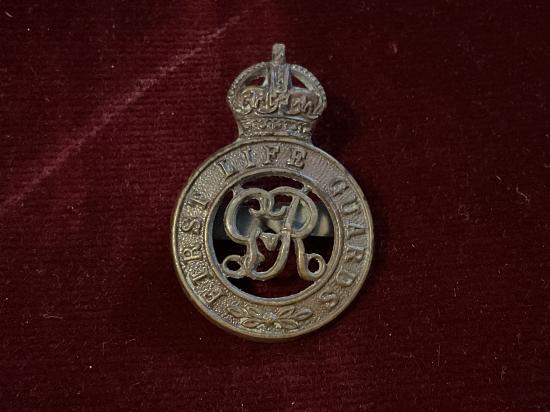 Gradia Militaria -  WW1 First Life Guards O.S.D cap badge