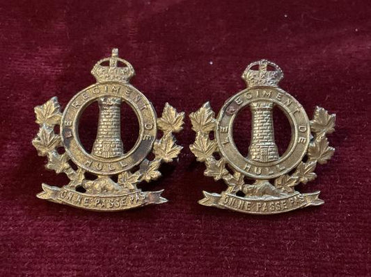 Gradia Militaria -  WW2 Canadian Le Regiment De Hull Collars