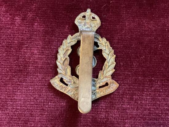 WW1/2 R.A.M.C brass cap badge