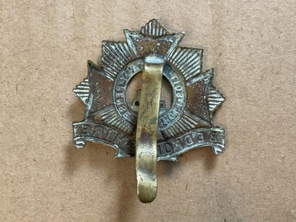 WW1 Bedfordshire Regiment brass economy cap badge