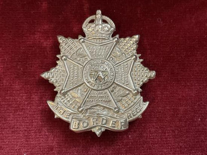 Gradia Militaria -  WW1/2 The Border Regiment cap badge